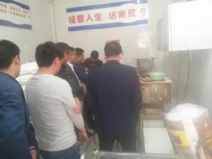 һƷ�rӭ��(l��i)���ؿ͑�����ӆ�C(j��)