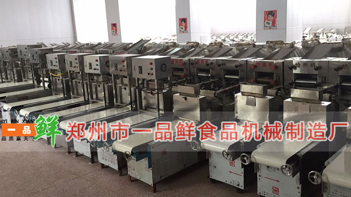 HMj-5型雙輥三刀燴面機(jī)倉庫成品