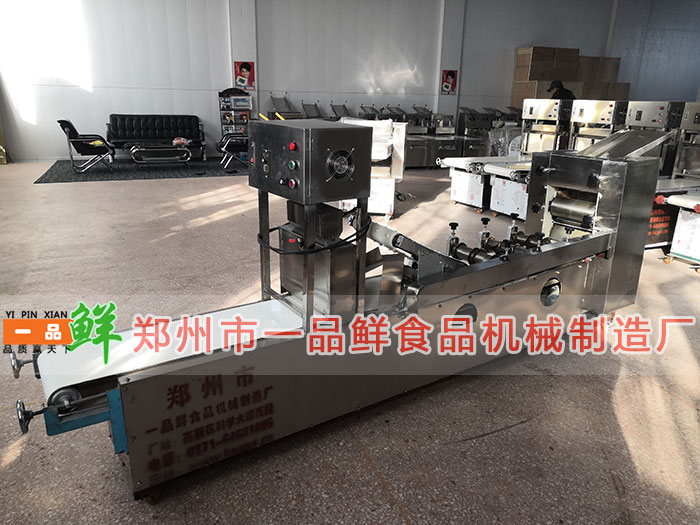 HMj-5型雙輥三刀燴面機(jī)實物